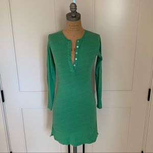 AMERICAN APPAREL green henley